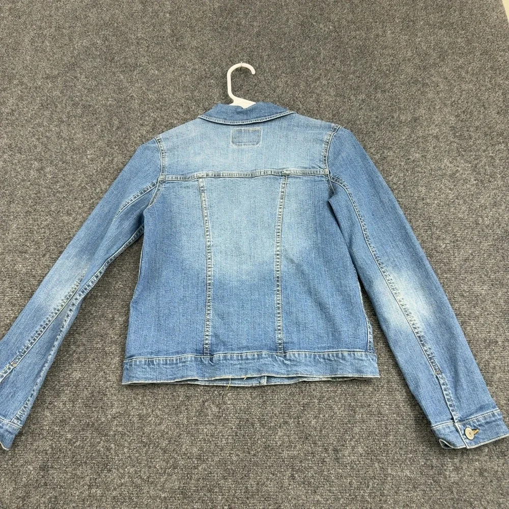 Levis measurements pit